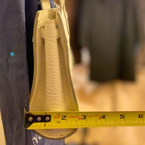 Dooney & Bourke Mini Tastle Tie Tote. *As New* condition with original dust bag - Picture 7 of 13